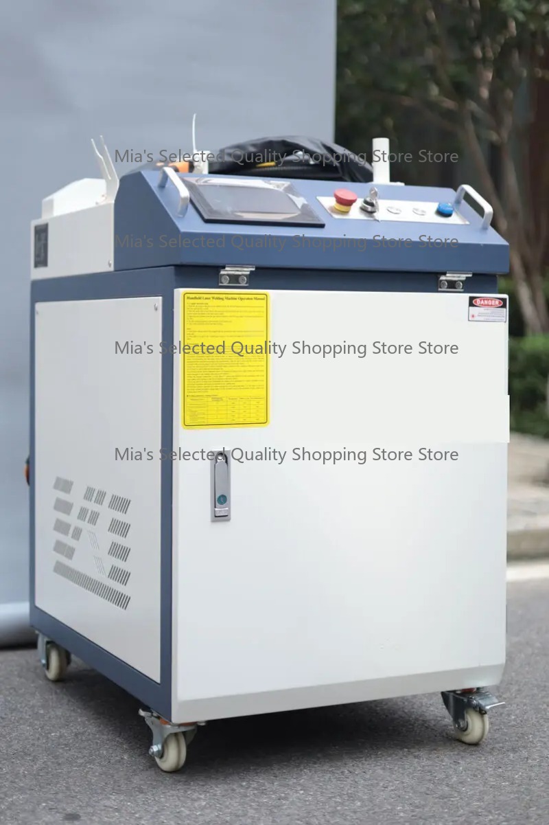 3000Wレーザー洗浄機ミニキャビネット、錆、油、埃、塗料、 - Industrial Laser Removal Machine のレビューと価格