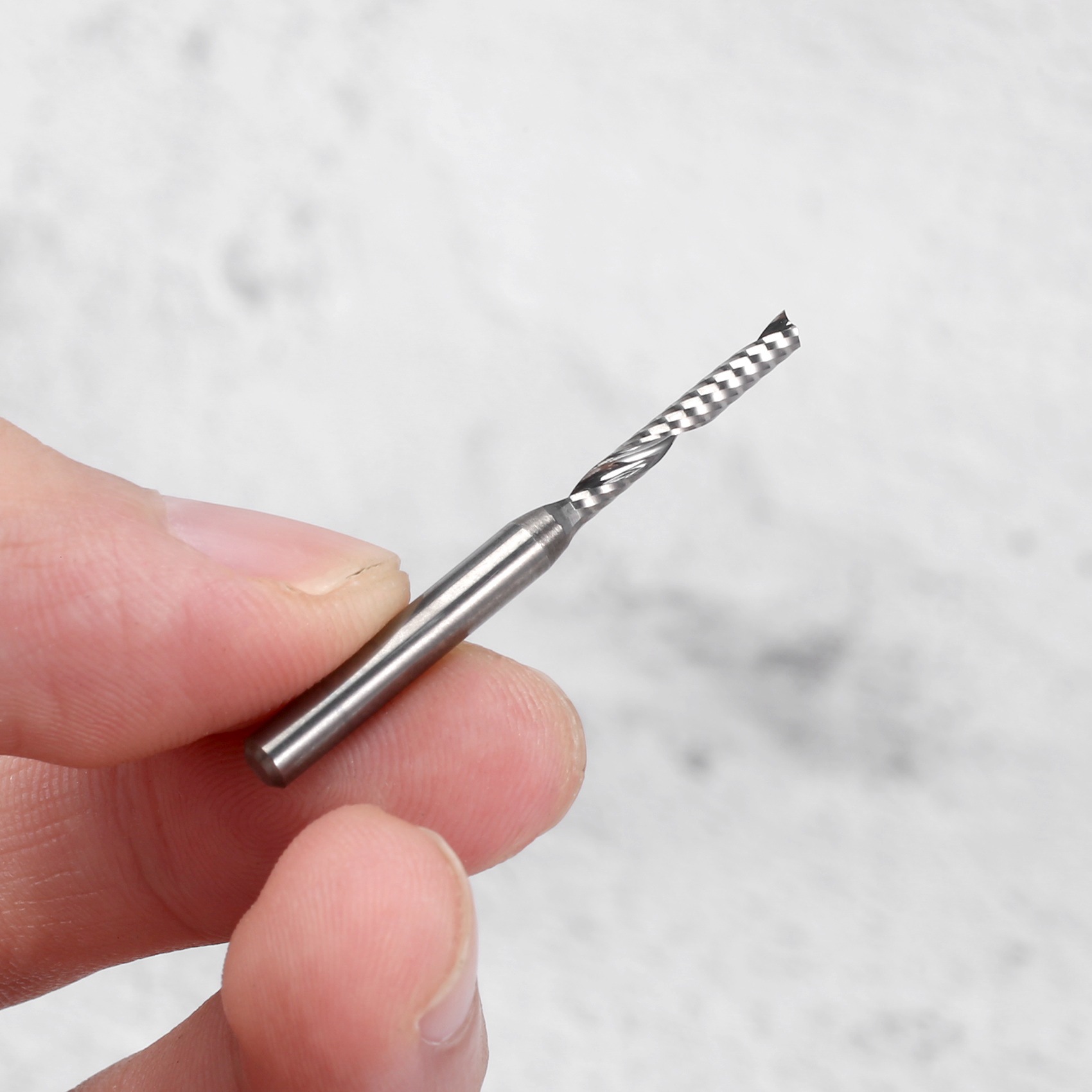 HJBW 2mm x 15mm 超硬シングルフルートスパイラ - Cnc Router Bit のレビューと価格